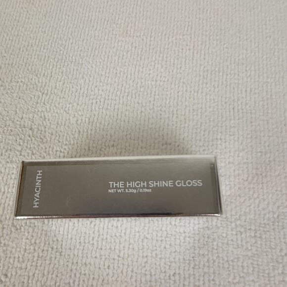 New Wayne Goss The High Shine Gloss in Hyacinth - Picture 3 of 5